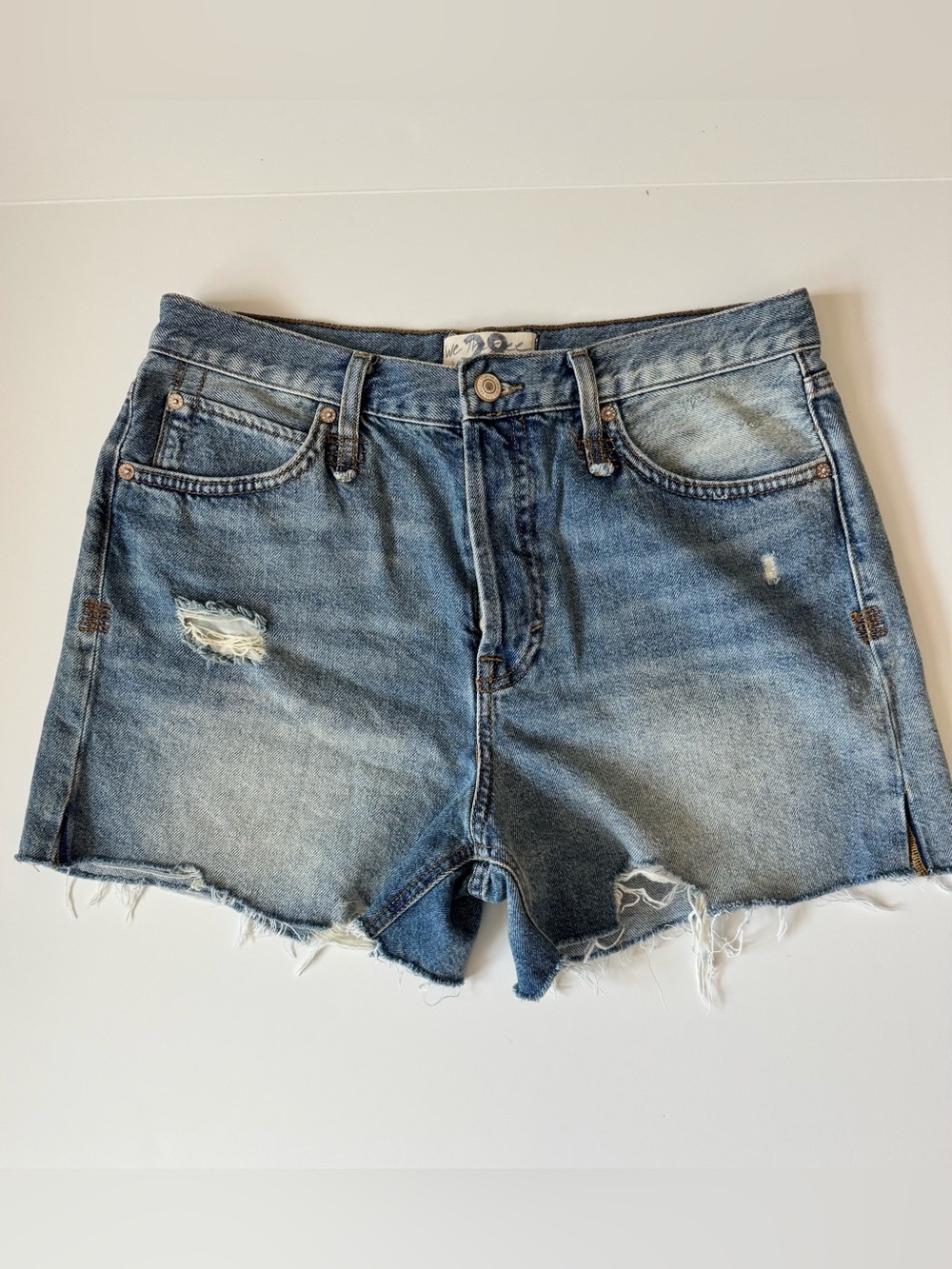 Free People For U.O. Cotton Frayed Denim Cut-Off Shorts, Blue, Women’s Size 28